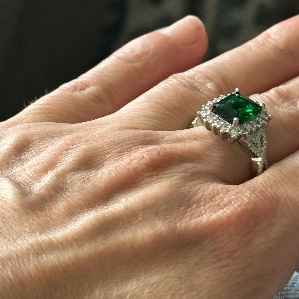 925 silver emerald ring with crystals - Picture 3 of 8